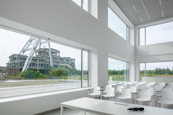 Forschungsgebude von Atelier Kempe Thill