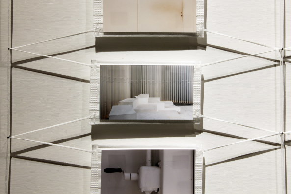 Streifzge durch Japans gebrauchte Architektur, Ausstellung Villa Kamogawa/Kyoto 2013