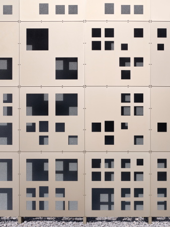 Gold, Braun, Grau, Bronze, Metall, Lochfassade, Laborgebude, Abwasseranlage, Groklrwerk, Stammheim, Kln, Kister Scheithauer Gross,Bimsmauerwerk, Stahlbeton, Trapezdach, Baunetz