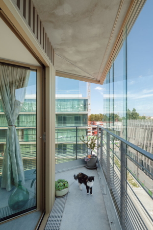 Ulrich Schwarz, kempe thill, atelier, neubau, montmartre, paris, wohnungsbau, sozialer, glas, wintergarten, wintergrten, hof, innenhof, garten, dichte, boulevard Priphrique, stadterneuerung, konversion, systematisch, konzeptuell, prototyp