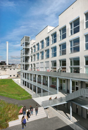 Emmenbrcke, Luzern, Hochschule Luzern, Neubau, Umbau, Fertigstellung, Umnutzung, refurbishment, new building, arts building, design, art, Swiss, Switzerland, architecture, Viscosistadt, Nylsuisseplatz 1, CH-6020 Emmenbrcke, EM2N, Kunst & Vermittlung, Camera Arts, Viscosuisse, Monosuisse, Kunstuni, Kunststudium, Gebude 745, Filip Dujardin