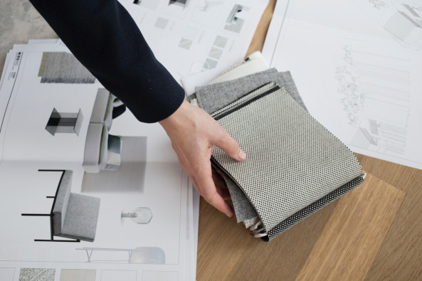 Elbphilharmonie, Hamburg, Hafencity Hamburg, Herzog & de Meuron, Jacques Herzog, Pierre de Meuron, Akustik, Konzerthaus, Konzertsaal, Neubau, Groprojekt, Baukosten, Bauskandal, Hochtief, Elbphilharmonie Hamburg, Yasuhisa Toyota, Nagata Acoustics, Richtfest, Fassade, Orchester, Weie Haut, Konzerthalle, Baunetz, Baunetz-Meldungen, Architektur, Deutsche Architektur, Architektur und Musik, architecture and music, Laeiszhalle Elbphilharmonie Hamburg, Olaf Scholz, Musik an der Elbe, Hansestadt Hamburg, Architekturhighlight, Erffnung Elbphilharmonie, Erffnungskonzert, Konzert, Elbphilharmonie, Ole von Beust, Kaispeicher A, Investor, Hamburger Hafen, Icon, Ikone, Speicherstadt, Fundament, Dach, Laeiszhalle, Orgel, Kammermusik, Karten Elbphilharmonie, uncube accoustics, Philharmonie, Jrg Zimmermann, 2016, Interieur, Eva Marguerre, Marcel Besau, WRS Architekten, Stadtplaner