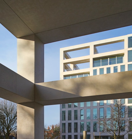 Commonwealth Institute, Sanierung, Modernisierung, Kupferdach, Holland Park, luxerious housing, London, Design Museum, OMA, John Pawson, Arup, Allies and Morrison,  Sir Robert Matthew, Stirrat Johnson-Marshall and Partners, Baunetz, Wettbewerb, competition, modification, Pan European Living room, Barcode, Europa