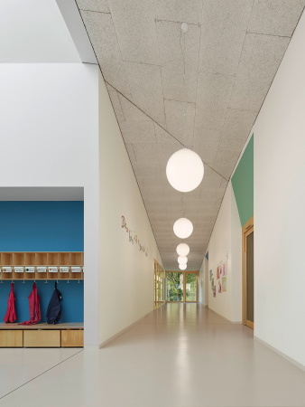 Schule, school, Kindertagessttte, kindergarden, nursery school, Kindergarten, Neckar, Tbingen (se)arch, Stefanie Eberding, Stephan Eberding, Zooey Braun, Passivhaus, Holzbau, timber, wood, Schindelverkleidung