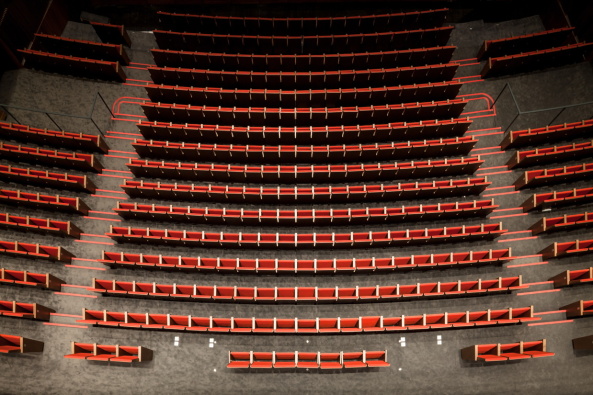 Theater, theater, Aluminiumfassade, almuminum facade, aluminum panels, Agglomeration, suburbia, Chaix & Moix, Théâtre-Sénart, Lieusaint, Novelis,Trophes Eiffel d'architecture acier, Stahlbau, Frankreich, Paris
