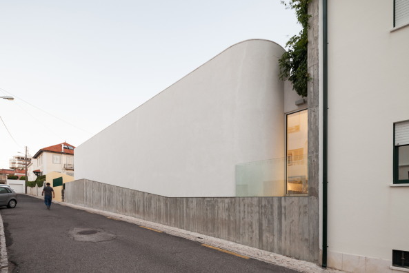 Cascais, Francisco Nogueira, Portugal, Rampe, Glas, Symbolik, Weg, Leben, Atrium, Flgel, Wohnhaus, Villa, Parcours, Dachterasse, roof, symbolism, path, glass, roof garden, stations of life, Antnio Costa Lima