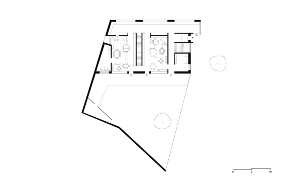 Kindergarten, kindergarden, Hofhaus, Atrium, village, Dorf, rural architecture, drfliches Bauen, lndliches Bauen, feld72, Hertha Hurnaus, Bauen fr Kinder, Olang, Niederolang, Bruneck, Sdtirol, architecture for children, architecture for kids, wood, wall, Holz, Mauer, Topographie, topography, Hanglage