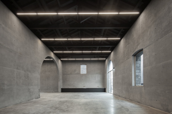 Menos e Mais Arquitectos Associados, Joao Mendes Ribeiro Arquitecto, Arquip�lago � centro de artes contempor�neas, Ribeira Grande, Zaha Hadid Architects, DiA Holding, Heydar Aliyev Center, Baku, David Chipperfield Architects, Taller Abierto de Arquitectura y Urbanismo (TAAU), Museo Jumex, Mexiko-Stadt, Mexico-City, DRDH Architects, Stormen, Bod�, Agence d'architecture Philippe Prost (AAPP), M�morial international, Ring of Remembrance, Notre-Dame-de-Lorette, Billie Tsien, Kunl� Adeyemi, Marilyn Jordan Taylor, Philip Gumuchdjian, Richard Rogers, RIBA Award for International Excellence, RIBA International Prize, Grafton Architects, Shell Arquitectos, Universidad de Ingenieria y Tecnologia (UTEC), Lima, Simon Menges, Baunetz Meldung, architecture prize, Royal Institute of British Architects, world�s best building, Simon Menges, Iwan Baan, Jos� Campos, Hufton + Crow, Nin Solis, Moritz Bernoully, David Grandorge, Aitor Ortiz