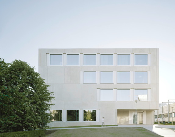 Stuttgart, Vaihingen, Hochschule fuer Medien, Simon Frei Architekten, Solitr, Beton, Kubus, 2016, Germany, media, concrete, block, cube,