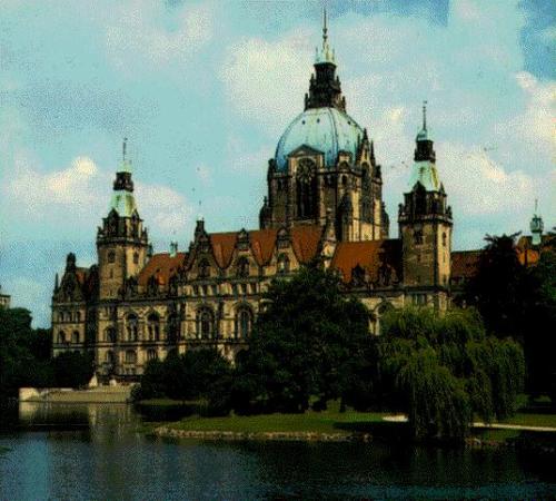 Das Rathaus von Hannover soll EXPO-tauglich gemacht werden