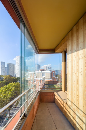 Paris, Frankreich, 2016, Brenac + Gonzalez,  �lot Yersin, Paris Habitat, social residence, day hospital, senior housing, Alzheimer's center, concrete, ship