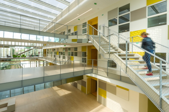 Bro, Poitiers, Frankreich, Brenac Gonzalez, Krankenhausbau, Baunetz, Baunetz Meldung, Verwaltungsbau