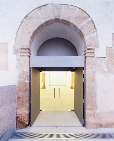 hctor fernndez elorza, Madrid, Kapelle, Sanierung, Umbau, Kulturzentrum, Umnutzung, renovation, 2016, culture, Cceres, Montse Zamorano