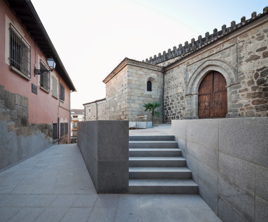 hctor fernndez elorza, Madrid, Kapelle, Sanierung, Umbau, Kulturzentrum, Umnutzung, renovation, 2016, culture, Cceres, Montse Zamorano