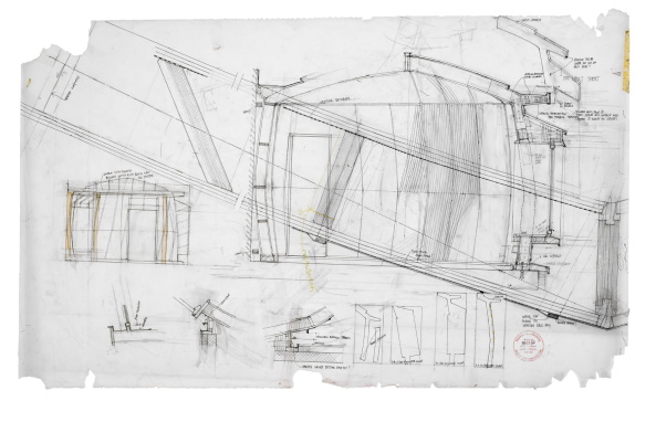 Baunetz, Meldung, Peter Salter, Crispin Kelley, H�l�ne Binet, London, luxus, luxurious living, gated living, courtyard, Inennhof, interior, Interieur, Alison Smithson, Peter Smithson, extravaganz, material, Holz, Fensterl�den, shutters, wood, facade, Fassade, R�ckzug, Introvertiertheit, Privatheit, privacy, Abschottung