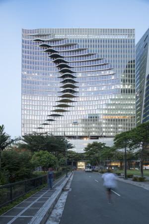 Manila, Philippines, City Center Tower, Carlos Arnaiz Architects, CAZA Architects, 2016, skyscraper, mixed-use building, Brogebude, commercial space, corporate building, business architecture, wave, office building