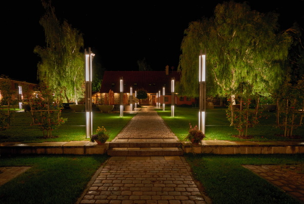 Hotel, Baunetz, Baunetz Meldung, Erweiterung, extension, Spa, Wellness, Pool, Schwimmbad, Valentin Wormbs, AHM Architekten,Peenetal, Peter Arnke, Brigitte H�ntsch, Rolf Mattm�ller, Arnke H�ntsch Mattm�ller, Umbau, Liepen, Gutshof Liepen, Hotel und Restaurant am Peenetal, Sauna