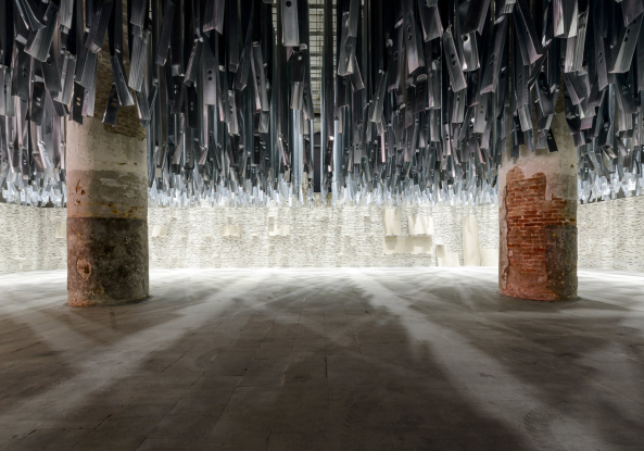 Auftaktraum von Aravenas Biennale in Venedig