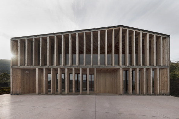 Gemeindezentrum im Trentino von Mirko Franzoso