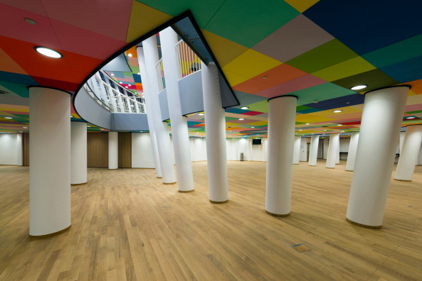 Philippe Samyn, Marie-Franoise Plissart, Quentin Olbrechts, Thierry Henrard, Jacques Ceyssens, European Union, europa, europa-gebude, europische union, europischer rat, ratssitz, neubau, umbau, denkmal, aufstockung, glas, glauskubus, transparenz, fassade, doppelte, laterne, vase, stahl, dach, photovoltaik, solar, sonnenenergie, energie, fenster, austausch, farben, saal, Lex-Gebude und Justus Lipsius, Michel Polak, Samyn and Partners, brssel, Georges Meurant, Rsidence, Palace, residence