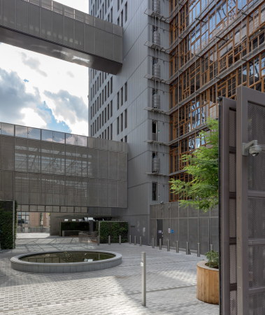 Philippe Samyn, Marie-Franoise Plissart, Quentin Olbrechts, Thierry Henrard, Jacques Ceyssens, European Union, europa, europa-gebude, europische union, europischer rat, ratssitz, neubau, umbau, denkmal, aufstockung, glas, glauskubus, transparenz, fassade, doppelte, laterne, vase, stahl, dach, photovoltaik, solar, sonnenenergie, energie, fenster, austausch, farben, saal, Lex-Gebude und Justus Lipsius, Michel Polak, Samyn and Partners, brssel, Georges Meurant, Rsidence, Palace, residence