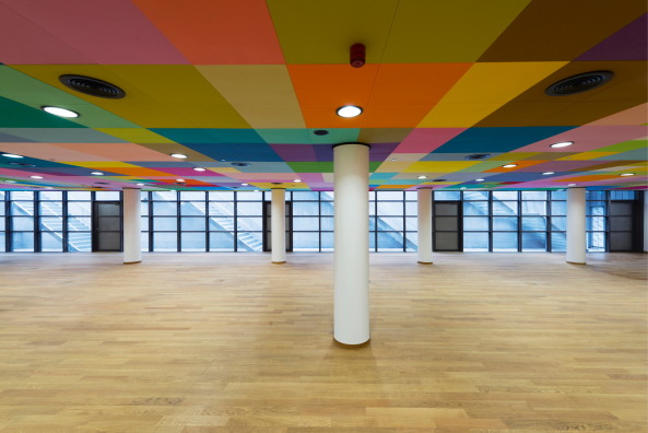 Philippe Samyn, Marie-Franoise Plissart, Quentin Olbrechts, Thierry Henrard, Jacques Ceyssens, European Union, europa, europa-gebude, europische union, europischer rat, ratssitz, neubau, umbau, denkmal, aufstockung, glas, glauskubus, transparenz, fassade, doppelte, laterne, vase, stahl, dach, photovoltaik, solar, sonnenenergie, energie, fenster, austausch, farben, saal, Lex-Gebude und Justus Lipsius, Michel Polak, Samyn and Partners, brssel, Georges Meurant, Rsidence, Palace, residence