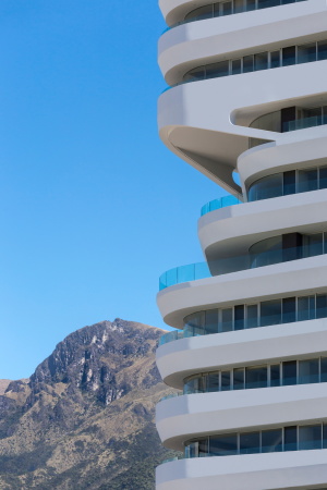 Ecuador, Tower, Retail, Leppanen + Anker architects, Gaia, gaia, gaia tower, Turm, wei, Quito, La Republica, Hybrid, mixed use, Glasfaserbeton, glass fiber reinforcement, sebastian crespo