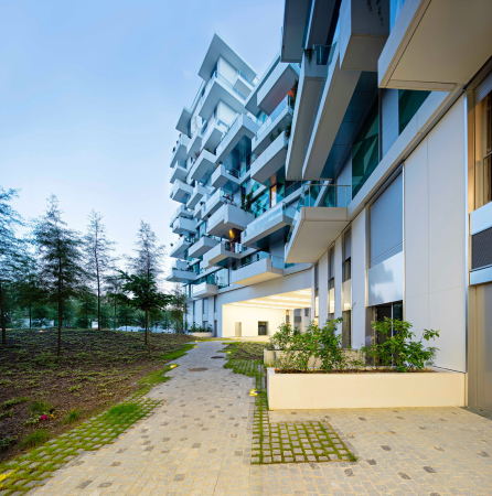 Wohnhaus, Frankreich, Boulogne-Billancourt, ZAC, Entwicklungsgebiet, Beckmann-NThp, ALIS, Locked-In-Syndrom, Locked-In-Syndrome, ZAC Seguin Rives de Seine, Paris, Javier Callejas, Olivier Amsellem, Christophe Valtin, enamelled glass