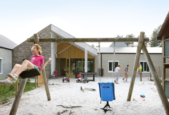 Dierendonckblancke, Wohnheim, Belgien, Gierle, mentally disabled, Wohnheim fr geistig behinderte, Stein, Beton, Siedlung, 2017, housing, France, Frankreich, Lille,