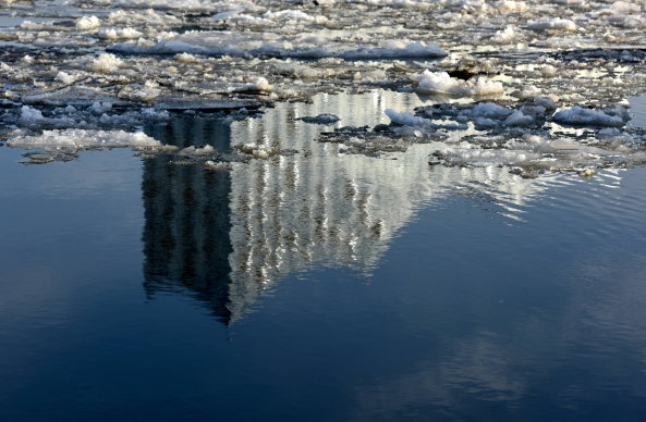 Elbphilharmonie, Hamburg, Hafencity Hamburg, Herzog & de Meuron, Jacques Herzog, Pierre de Meuron, Akustik, Konzerthaus, Konzertsaal, Neubau, Gro�projekt, Baukosten, Bauskandal, Hochtief, Elbphilharmonie Hamburg, Yasuhisa Toyota, Nagata Acoustics, Richtfest, Fassade, Orchester, Wei�e Haut, Konzerthalle, Baunetz, Baunetz-Meldungen, Architektur, Deutsche Architektur, Architektur und Musik, architecture and music, Laeiszhalle Elbphilharmonie Hamburg, Olaf Scholz, Musik an der Elbe, Hansestadt Hamburg, Architekturhighlight, Er�ffnung Elbphilharmonie, Er�ffnungskonzert, Konzert, Elphi, Ole von Beust, Kaispeicher A, Investor, Hamburger Hafen, Icon, Ikone, Speicherstadt, Fundament, Dach, Laeiszhalle, Orgel, Kammermusik, Karten Elbphilharmonie, uncube accoustics, Philharmonie