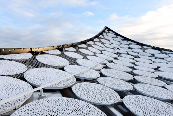 Elbphilharmonie, Hamburg, Hafencity Hamburg, Herzog & de Meuron, Jacques Herzog, Pierre de Meuron, Akustik, Konzerthaus, Konzertsaal, Neubau, Gro�projekt, Baukosten, Bauskandal, Hochtief, Elbphilharmonie Hamburg, Yasuhisa Toyota, Nagata Acoustics, Richtfest, Fassade, Orchester, Wei�e Haut, Konzerthalle, Baunetz, Baunetz-Meldungen, Architektur, Deutsche Architektur, Architektur und Musik, architecture and music, Laeiszhalle Elbphilharmonie Hamburg, Olaf Scholz, Musik an der Elbe, Hansestadt Hamburg, Architekturhighlight, Er�ffnung Elbphilharmonie, Er�ffnungskonzert, Konzert, Elphi, Ole von Beust, Kaispeicher A, Investor, Hamburger Hafen, Icon, Ikone, Speicherstadt, Fundament, Dach, Laeiszhalle, Orgel, Kammermusik, Karten Elbphilharmonie, uncube accoustics, Philharmonie