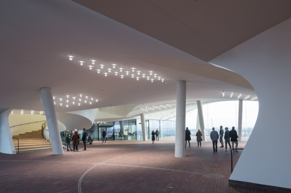 Elbphilharmonie, Hamburg, Hafencity Hamburg, Herzog & de Meuron, Jacques Herzog, Pierre de Meuron, Akustik, Konzerthaus, Konzertsaal, Neubau, Gro�projekt, Baukosten, Bauskandal, Hochtief, Elbphilharmonie Hamburg, Yasuhisa Toyota, Nagata Acoustics, Richtfest, Fassade, Orchester, Wei�e Haut, Konzerthalle, Baunetz, Baunetz-Meldungen, Architektur, Deutsche Architektur, Architektur und Musik, architecture and music, Laeiszhalle Elbphilharmonie Hamburg, Olaf Scholz, Musik an der Elbe, Hansestadt Hamburg, Architekturhighlight, Er�ffnung Elbphilharmonie, Er�ffnungskonzert, Konzert, Elphi, Ole von Beust, Kaispeicher A, Investor, Hamburger Hafen, Icon, Ikone, Speicherstadt, Fundament, Dach, Laeiszhalle, Orgel, Kammermusik, Karten Elbphilharmonie, uncube accoustics, Philharmonie