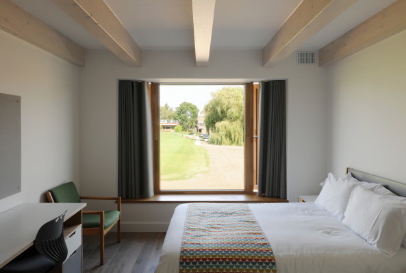 Churchill College der University of Cambridge, Wohnheim, Neubau, 6a architects, Holz, Zimmer, 2017, 2016, new building, Fertigstellung, 35 Madingley Rd, Johan Dehlin, Sheppard Robson