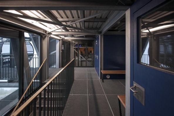 Seilbahnstationen in Graub�nden von Alder Clavuot Nunzi