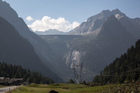 seilbahn, stausee, graub�nden, repr�sentativ, elektrizit�t, kraftwerk, see, schweiz, Alder Clavuot Nunzi, Planerwahlverfahren, Jungarchitekten, berg, alpen, alpin, newcomer, bergsee, bergbahn, talstation, bergstation, staumauer, panorama, gondel, jury, wettbewerb, neubau, beton, stahl, blech, Albignasee, Albigna