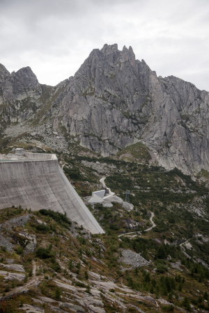 Seilbahnstationen in Graub�nden von Alder Clavuot Nunzi