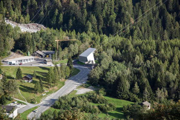 seilbahn, stausee, graubnden, reprsentativ, elektrizitt, kraftwerk, see, schweiz, Alder Clavuot Nunzi, Planerwahlverfahren, Jungarchitekten, berg, alpen, alpin, newcomer, bergsee, bergbahn, talstation, bergstation, staumauer, panorama, gondel, jury, wettbewerb, neubau, beton, stahl, blech, Albignasee, Albigna