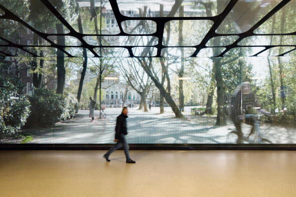 Amsterdam, Niederlande, Netherlands, IJhal, WAA, Wiel Arets Architects, Passage, Bahnhof, main station,arcade, galleria, pedestrian passageway, terrazzo