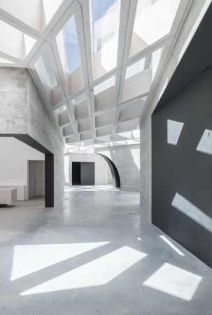 Beton, Landmark, Portugal, Centro de Interpreta��o do Rom�nico, Spaceworkers, Portuguese Romanesque Route, Romanische Route, Lousada, Monument, Transromanica, Paredes, information center, Beton, concrete, Gew�lbe, Sergio Pirrone, Romanik, Antiromanik