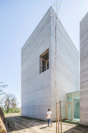 Beton, Landmark, Portugal, Centro de Interpreta��o do Rom�nico, Spaceworkers, Portuguese Romanesque Route, Romanische Route, Lousada, Monument, Transromanica, Paredes, information center, Beton, concrete, Gew�lbe, Sergio Pirrone, Romanik, Antiromanik