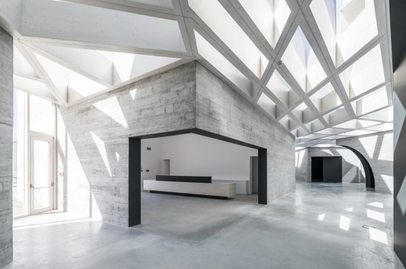 Beton, Landmark, Portugal, Centro de Interpreta��o do Rom�nico, Spaceworkers, Portuguese Romanesque Route, Romanische Route, Lousada, Monument, Transromanica, Paredes, information center, Beton, concrete, Gew�lbe, Sergio Pirrone, Romanik, Antiromanik