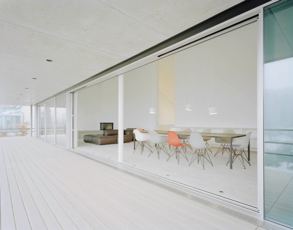 Baunetz, Baunetz Meldung, Architektur, architecture, Brigida Gonzalez, Reichel Schlaier, Stuttgart, Stuttgart-Feuerbach, Wohnhaus, Einfamilienhaus, house, detached house, 60s, 1960er, Satteldach, Japan, Terrasse, Balkon, raumhohe Verglasung