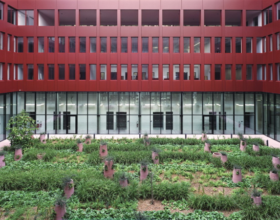 Weiterbildungszentrum in Paris-Saclay von ecdm