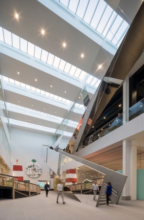 Alumunium, Kupfer, Stahl, Backstein, Bestand, Tuborg, CEBRA, Kinder, Ausstellung, Treppe, staircase, introvertiert, extrovertiert, Experimentarium, Adam Molk, 2017