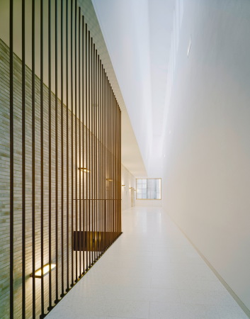 Kirche, Altbau, Musikforum, Kritik, Bez+Kock, Brigida Gonzalez, Bochum, Symphoniker, Anneliese Brost, B�rgerbegehren, B�hne, Treppe, stairs, Rampe, ramp, music hall