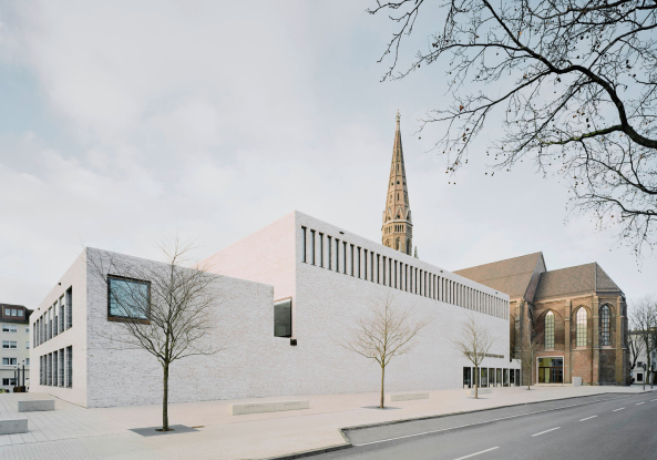 Kirche, Altbau, Musikforum, Kritik, Bez+Kock, Brigida Gonzalez, Bochum, Symphoniker, Anneliese Brost, B�rgerbegehren, B�hne, Treppe, stairs, Rampe, ramp, music hall