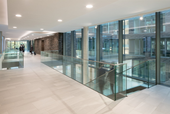 Baunetz, Meldung, Architektur, architecture, Ratingen, Mitsubishi, headquarter, Zentrale, Deutschlandzentrale, Bro, office, corporate architecture, Kresings, HG Esch, Leed Award