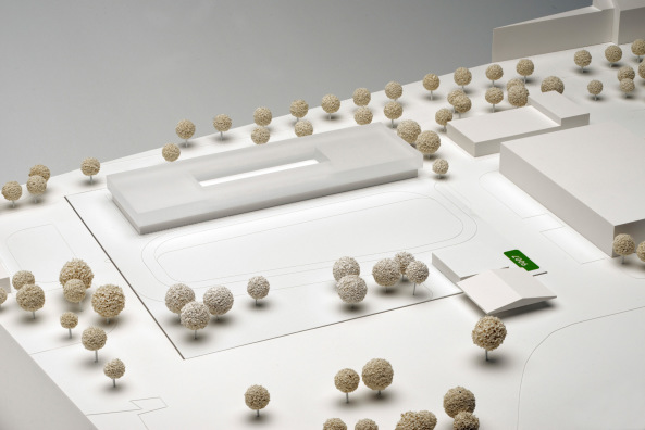 3. Preis: FCP Fritsch und AllesWirdGut mit Landschaftsarchitekten Man Made Land, Abbildung: Modell Betriebsgebude