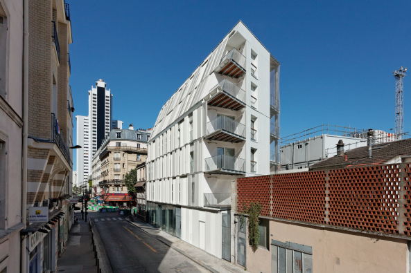 Paris, Dietmar Feichtinger Architectes, Sozialer Wohnungsbau, Rue Castagnary, 15. Arrondissement, social housing, 1016, Metall, Lamellen, Frankreich