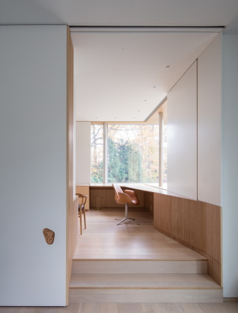 Baunetz, Meldung, Architektur, architecture, Rock Creek House, NADAAA, Washington, USA, Amerika, John Horner, residential, Wohnhaus, Umbau, renovation, brick, Ziegel, Backstein, bimorph, organic, organisch, Interior Design, Interieur, Multiplex, plywood, Holz, wood, Nader Tehrani, Katherine Faulkner